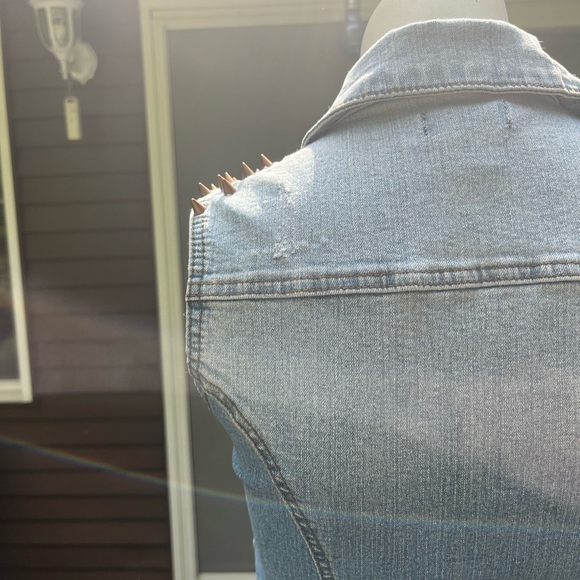 Studded jacket - Picture 7 of 9